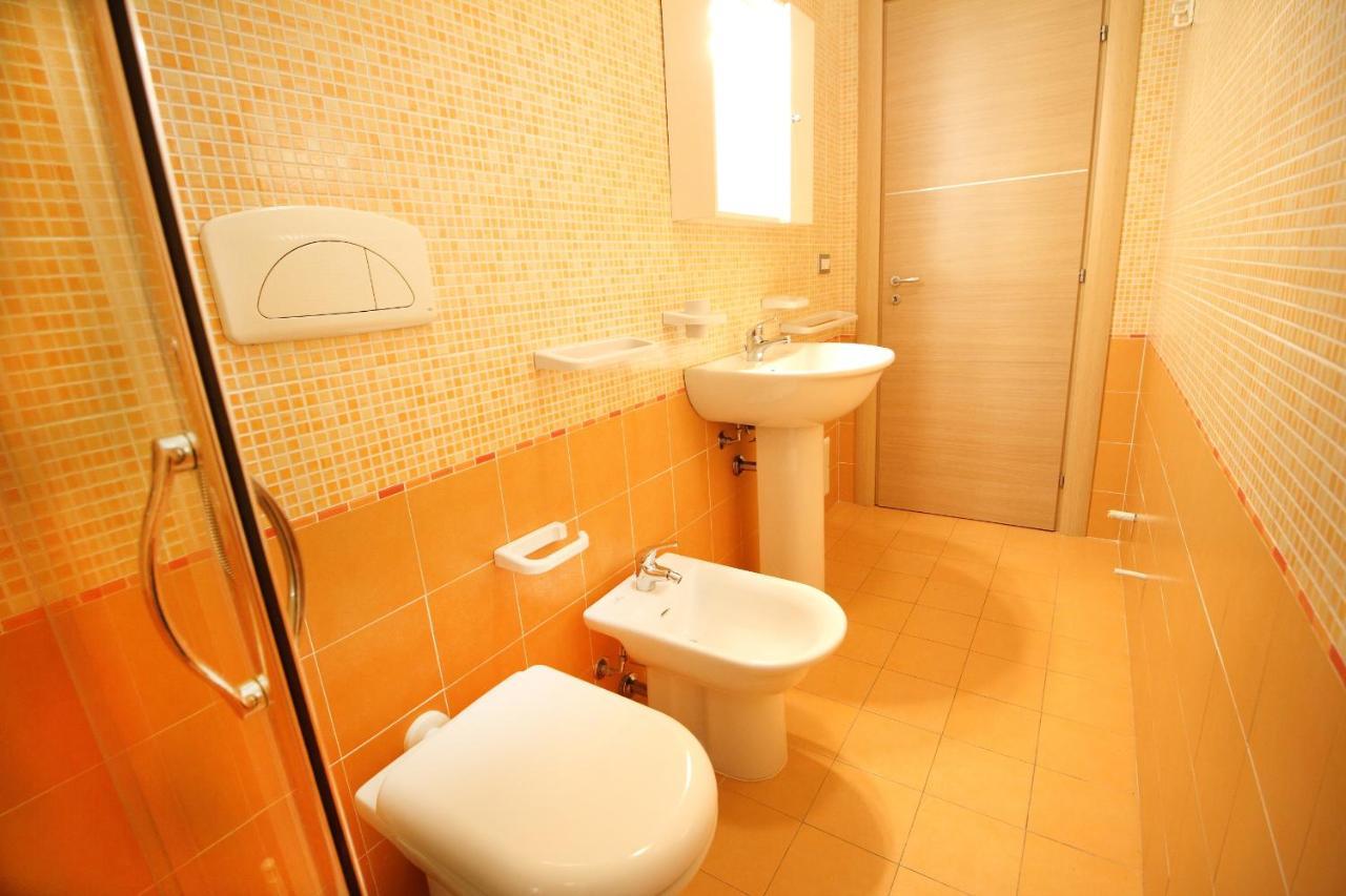 Bilocale Orange Appartement Gallipoli Buitenkant foto
